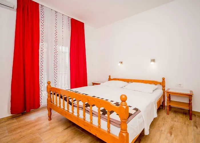 Hilde Red-7 By Interhome Apartament *