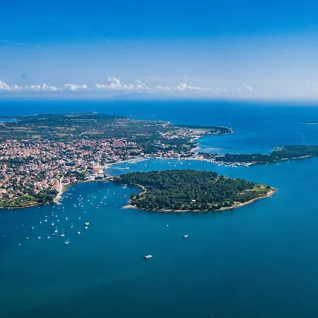 Hilde Red-7 By Interhome Apartman *