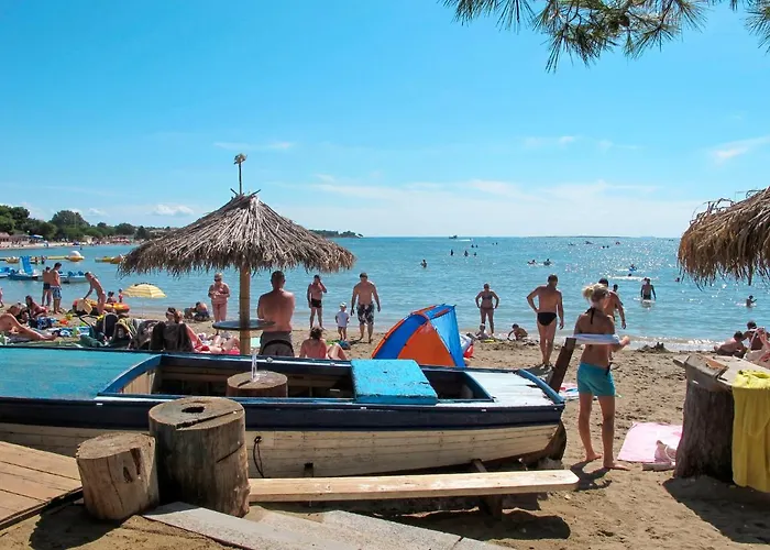 Hilde Red-7 By Interhome *